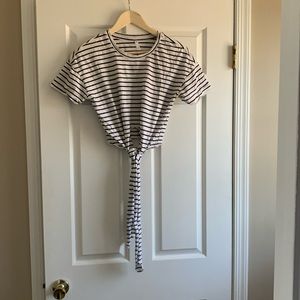 Small black and white stripped crop top
